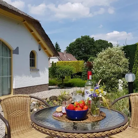 Vakantiebungalow De Heivliet Op De Veluwe * Putten